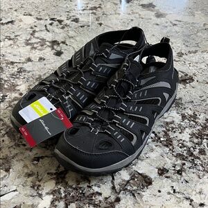 Eddie Bauer Black water shoes. Size 10M (runs big) NWT
